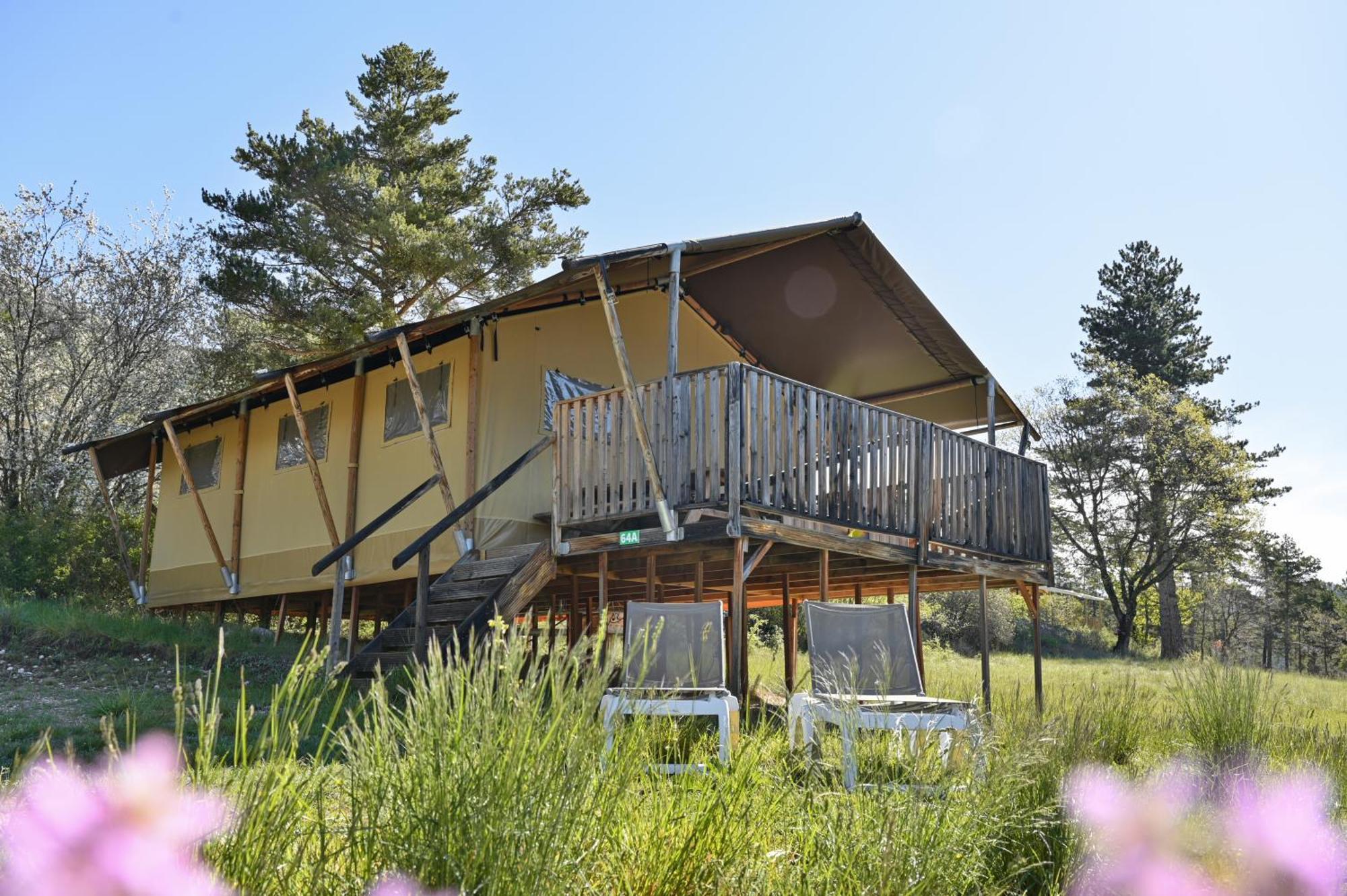 Camping Rcn Les Collines De Castellane Phòng bức ảnh